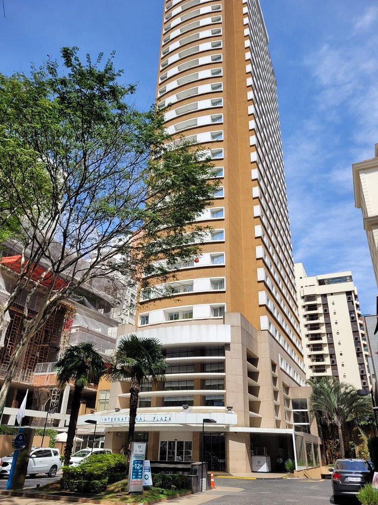 Elegant Flat 2 Internacional Plaza-Garagem e Piscina