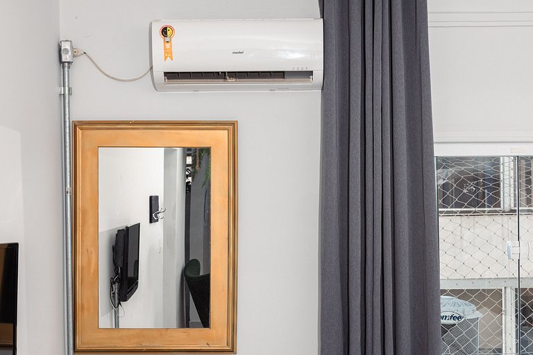 Modern and Convenient, Air Con