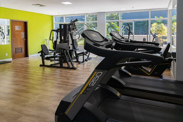 REDE CAPRI Ample Space Comfort Flat Paulista - Gym and pool