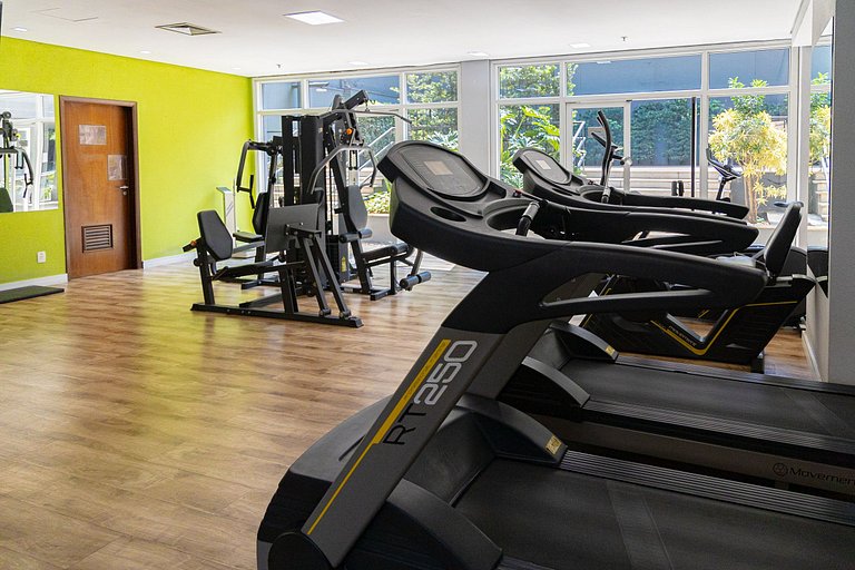 REDE CAPRI Ample Space Comfort Flat Paulista - Gym and pool